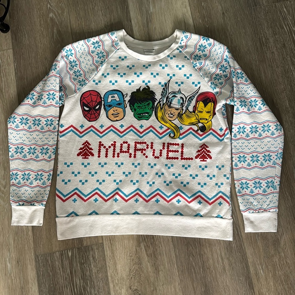 Marvel Christmas sweatshirt. Ladies Small
